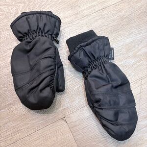 Kids Youth Black Insulated Snow Mittens